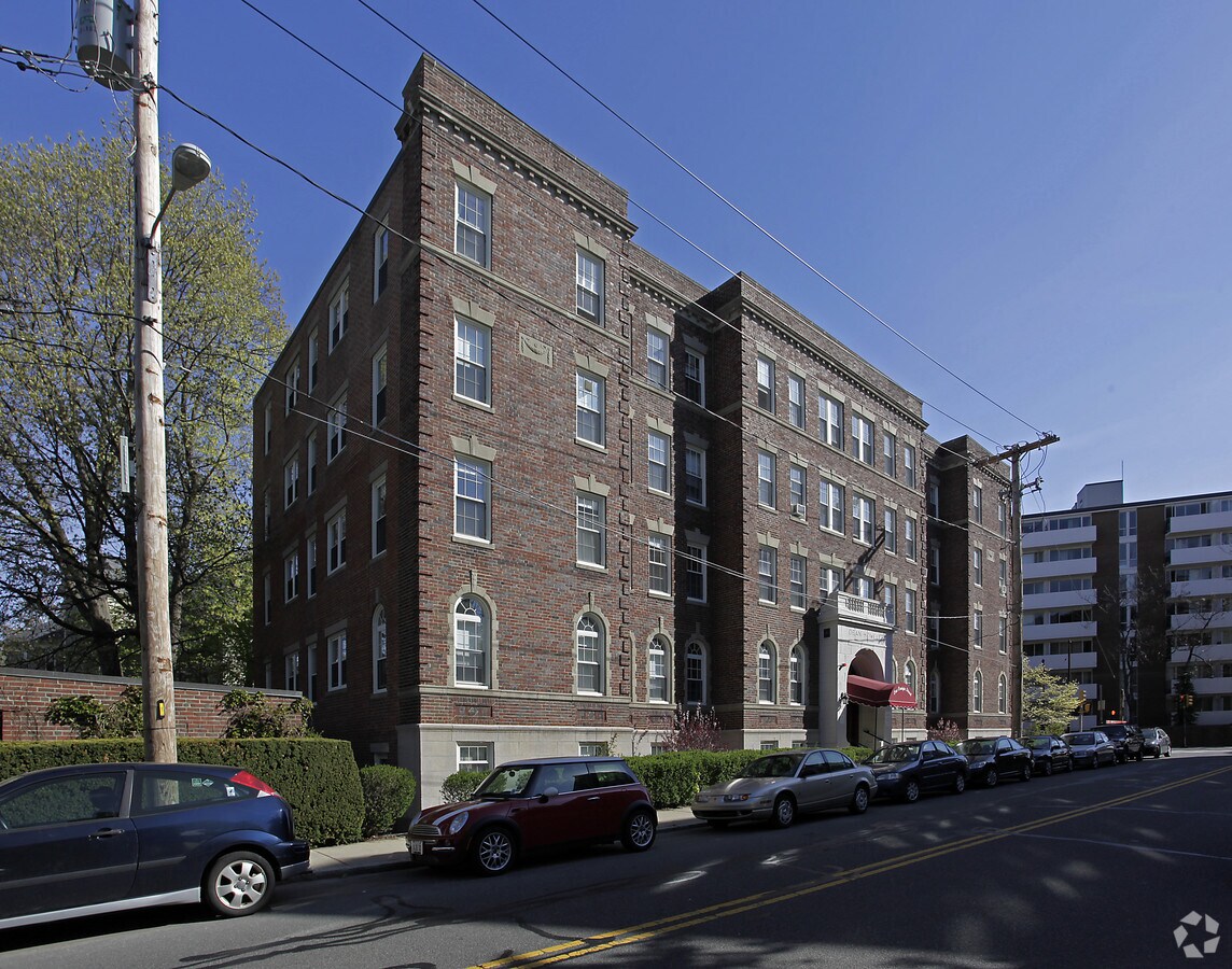 Photo - Dean Howells