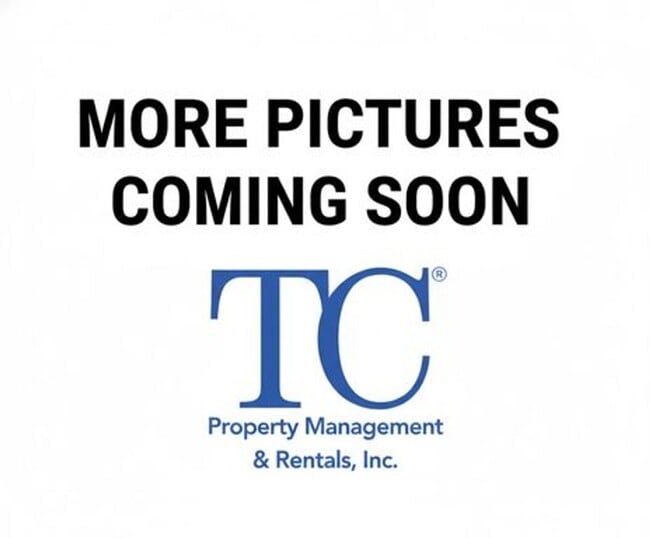 Building Photo - NEW LISTING