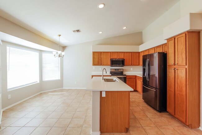 Photo - 6115 W Park View Ln