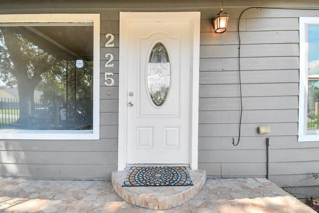 Photo - 225 N Carolina St