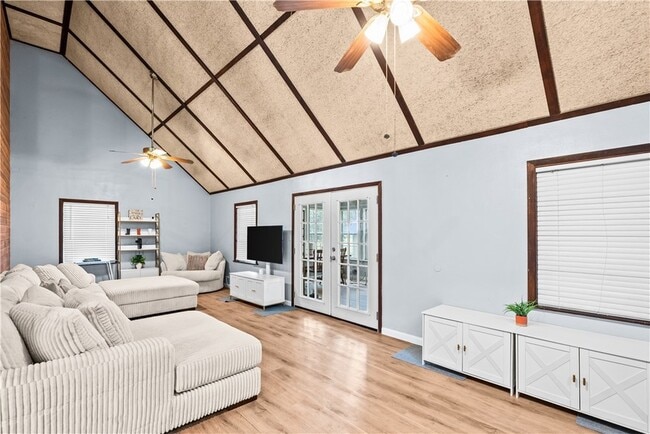 Photo - 9505 County Rd 505