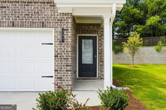 Photo - 387 Lanier Cir