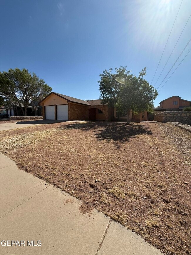 Photo - 1670 Jones Ln