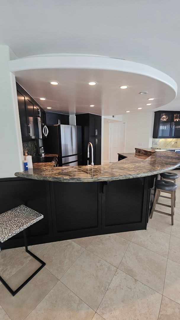 Photo - VALLECITOS - LUXURIOUS BEACHFRONT CONDO AT LA JOLLA SHORES, STEPS FROM THE SAND! Unit 101