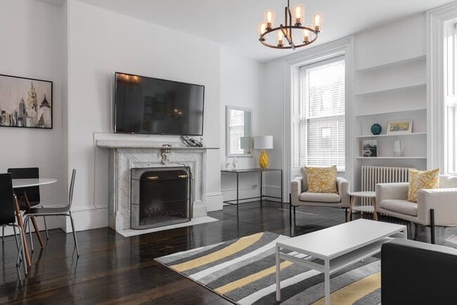 Photo - 169 Beacon St Unit #3R