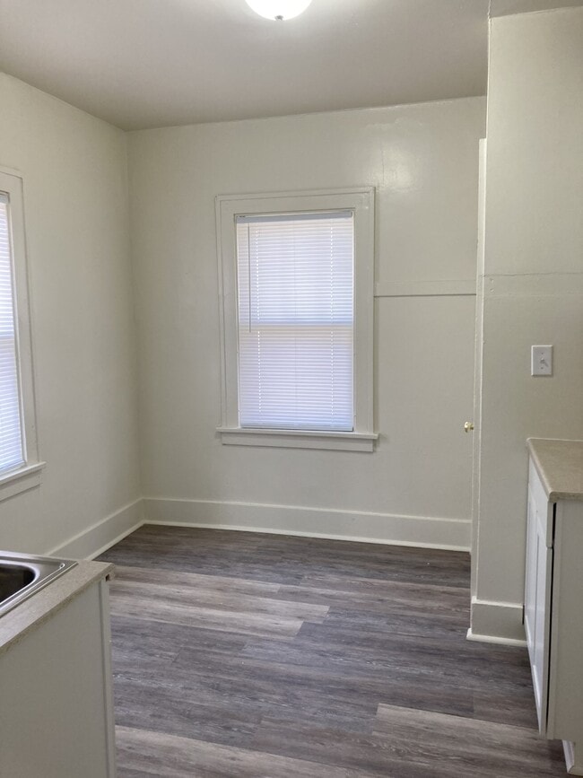 Photo - 817 W Nebraska Ave