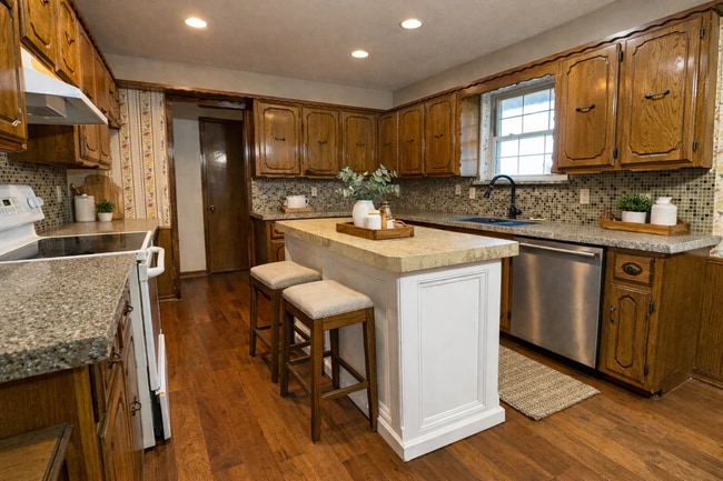 Photo - 2529 W Olympic Dr