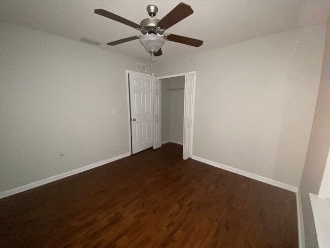 Photo - 2151 Wilberforce Rd