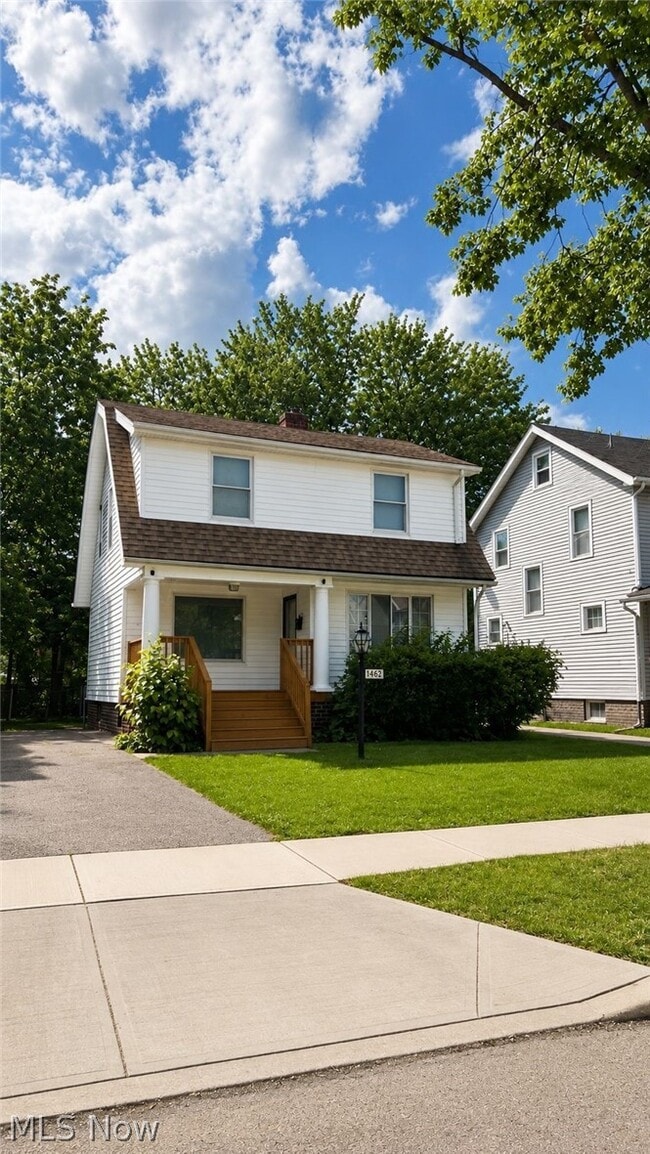 Building Photo - 1362 Shaw View Ave