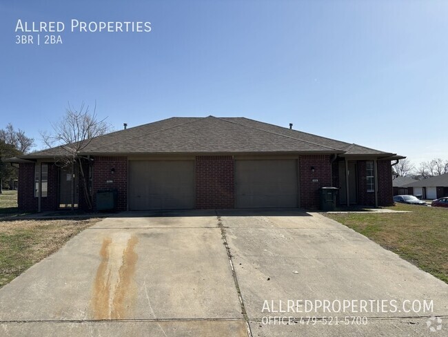 Building Photo - Remodeled with Brand New Kitchen Appliance... Rental