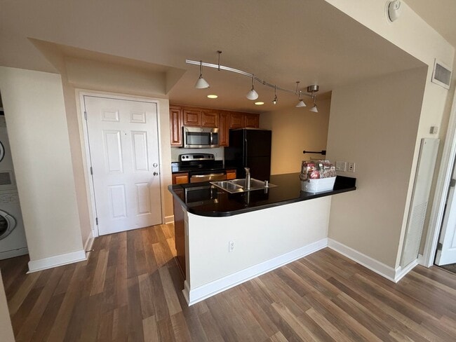 Photo - 450 N Arlington Ave Unit 450 N. Arlington Avenue #701