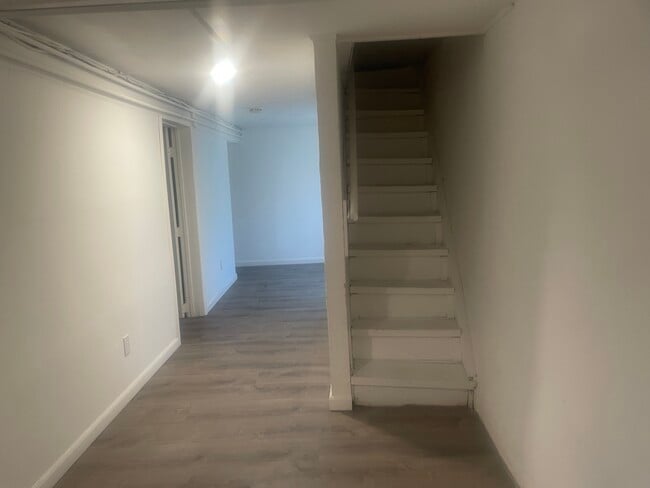 Photo - 406 Fisher Ave Unit 1st Floor Apartment