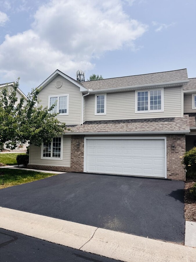 Photo - 2211 Whitney Ct SW