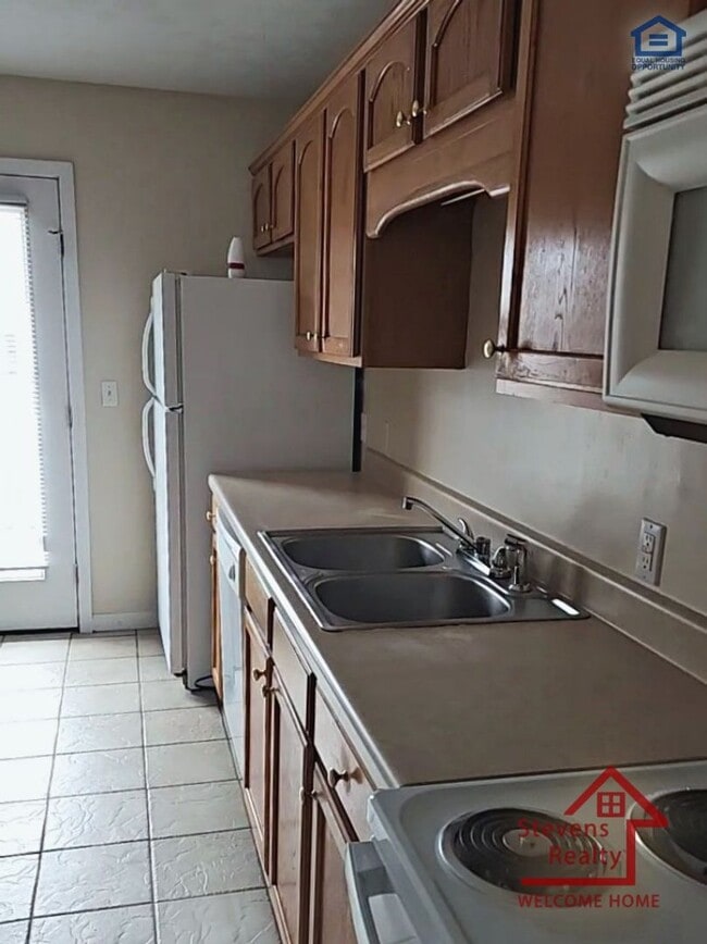 Photo - 101 Big Oak Dr