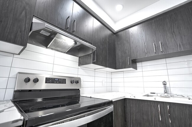 Photo - 6161 Boulevard LaSalle