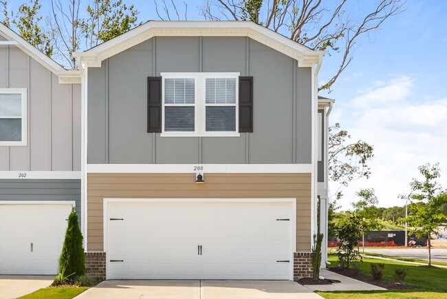 Photo - 200 Brook Farm Ln Townhome