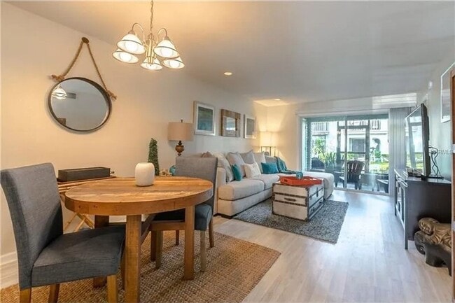 Photo - 2 Bedroom 1.5 Bath Urban Retreat Near the Heart of Downtown Orlando AVAILABLE JUNE 10TH!!!