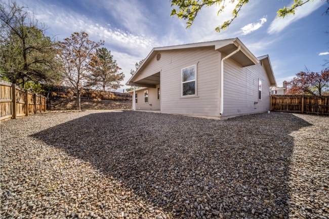 Photo - 198 Rincon Dr