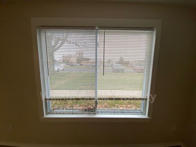 Photo - 5520 Beavercrest Dr Unidad #12