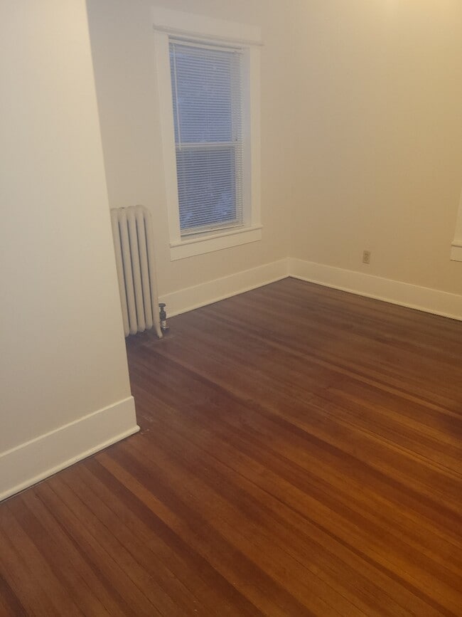 Building Photo - 504 S Franklin St Unit C