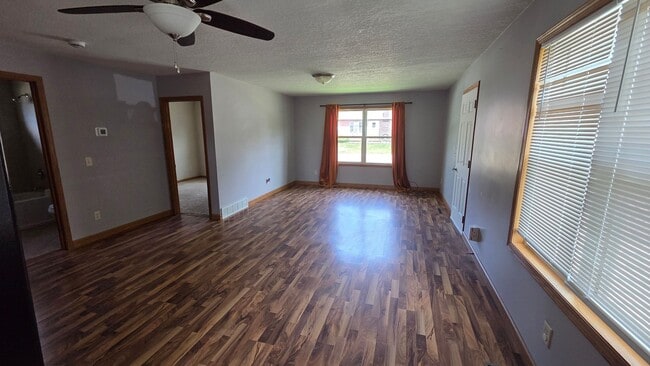 Photo - 2bed 1 bath home with detached garage