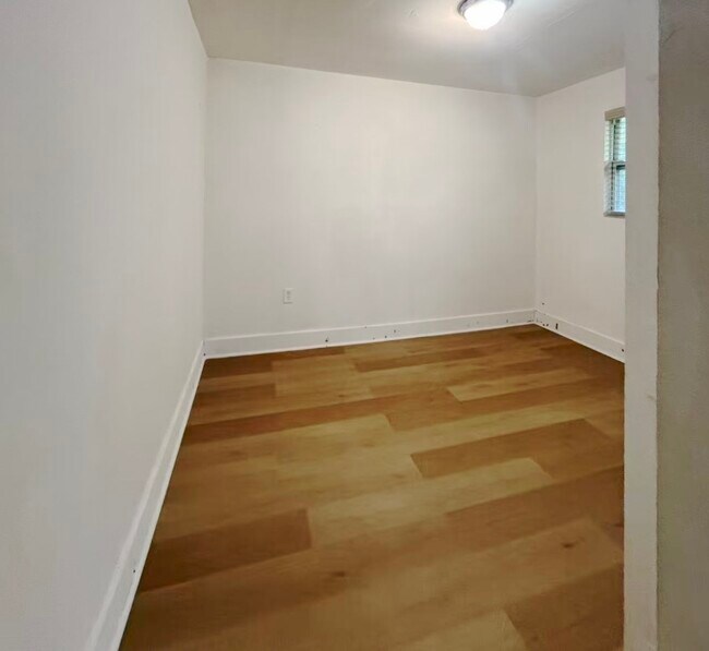 Photo - 1747 Acremaker Rd