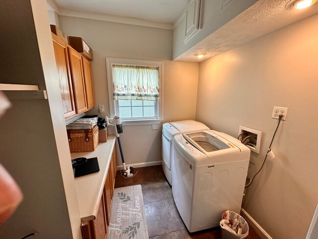 Photo - 53 Paw Paw Dr