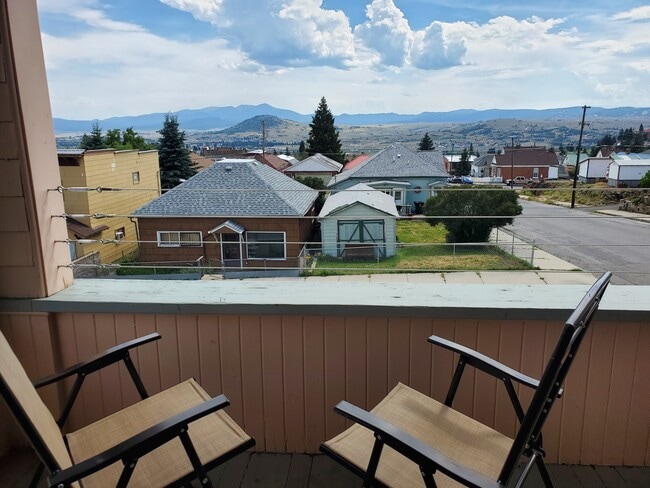 Photo - 963 Lewisohn St Unidad 5A