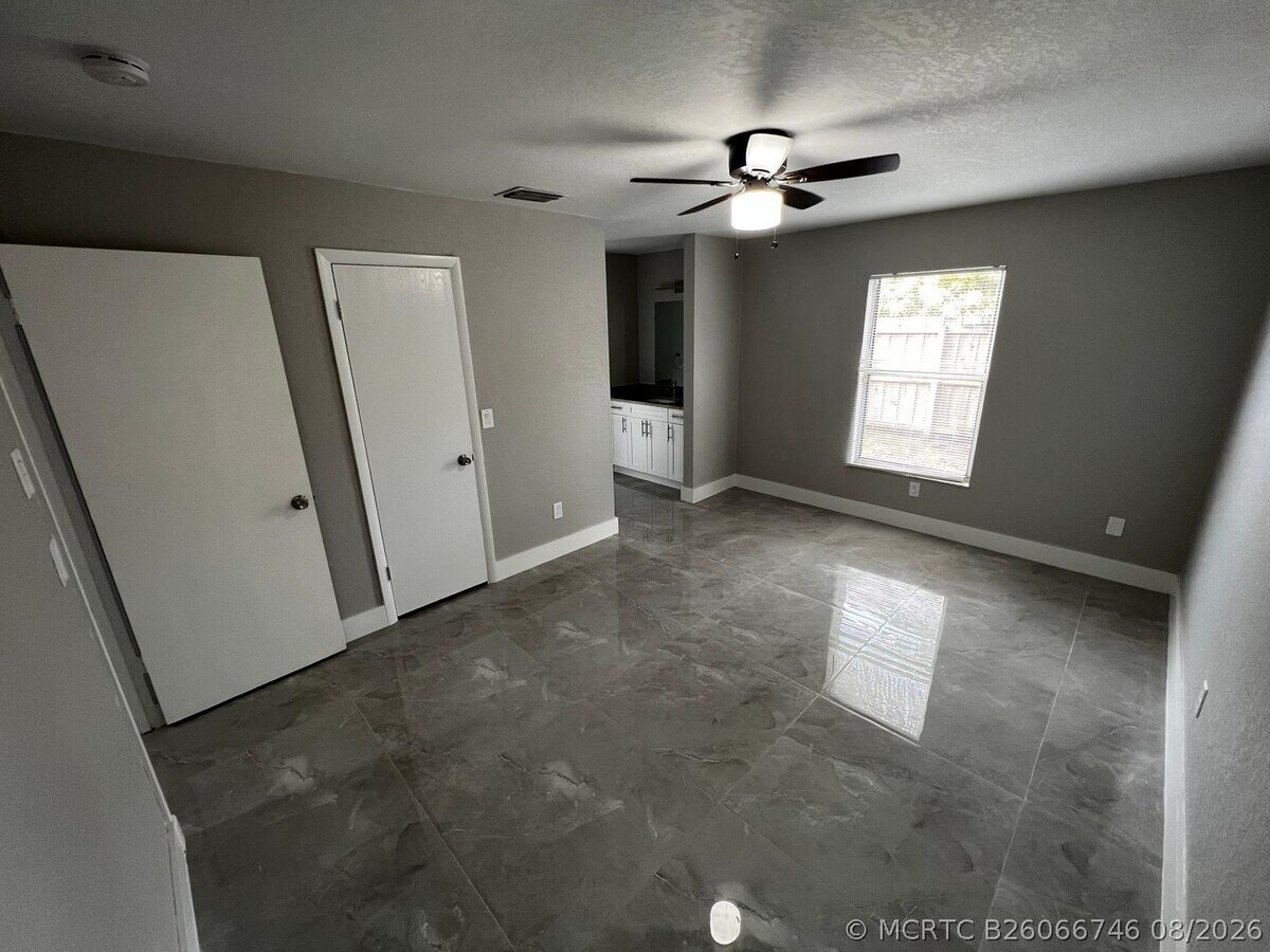 Photo - 1310 SW Bellevue Ave
