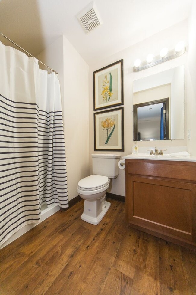 Kitty Hawk Apartments