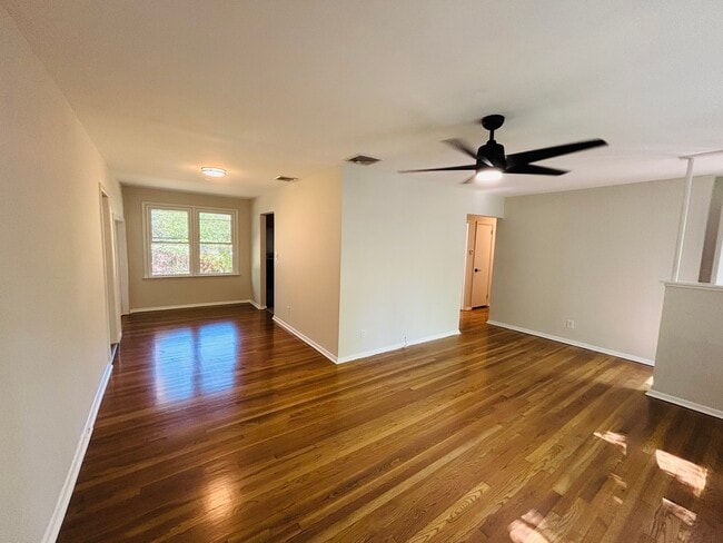Photo - 159 Greglawn Dr