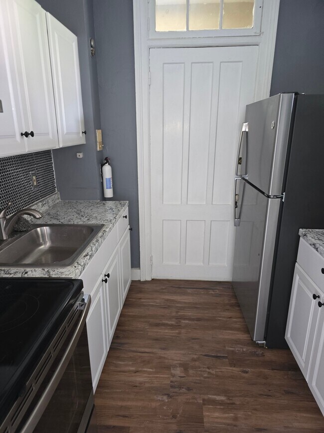 Photo - 17 Ash Grove Pl Unit 4