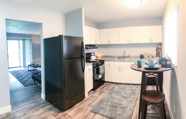 1x1 Kitchen &amp; Vista de la sala de estar