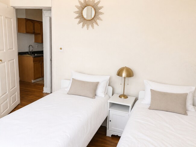 Photo - 352 Riverway Unit 2