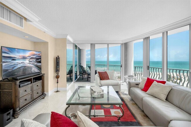 1500 Ocean Dr Unit 702