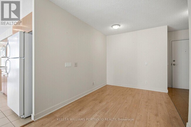 Photo - 361 Front St W Unité 1710