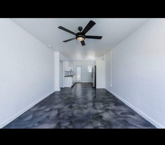 Photo - 3338 N 16th Ave Unidad 2