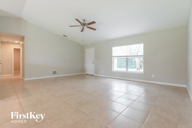 Photo - 11940 Helicon Ave