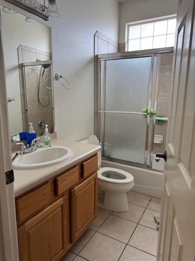 Photo - Bright & Spacious 2-Bed Townhome in great neighborhood with attached 2-car Garage!