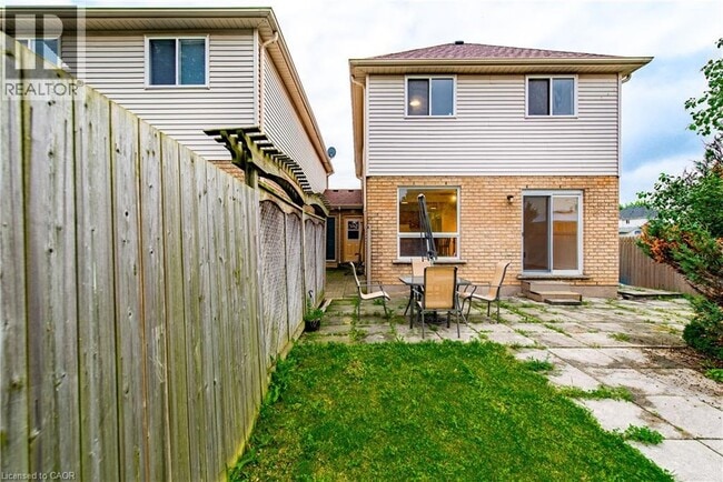 Photo - 119 Summers Dr