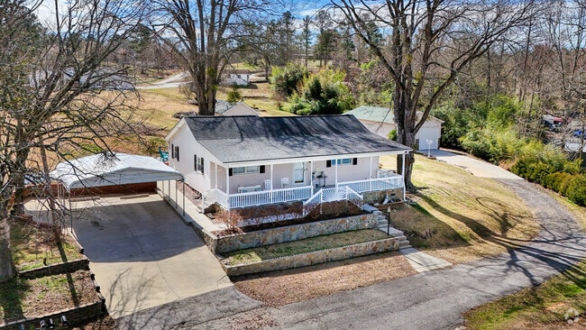 Building Photo - 107 Lakeview Rd Rental