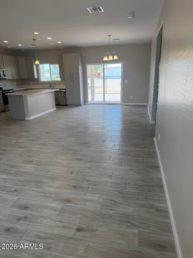 Photo - 15235 S Country Club Dr