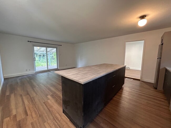 Photo - 3357 S Flamingo Way