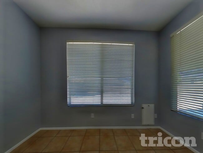 6147 W Oraibi Dr