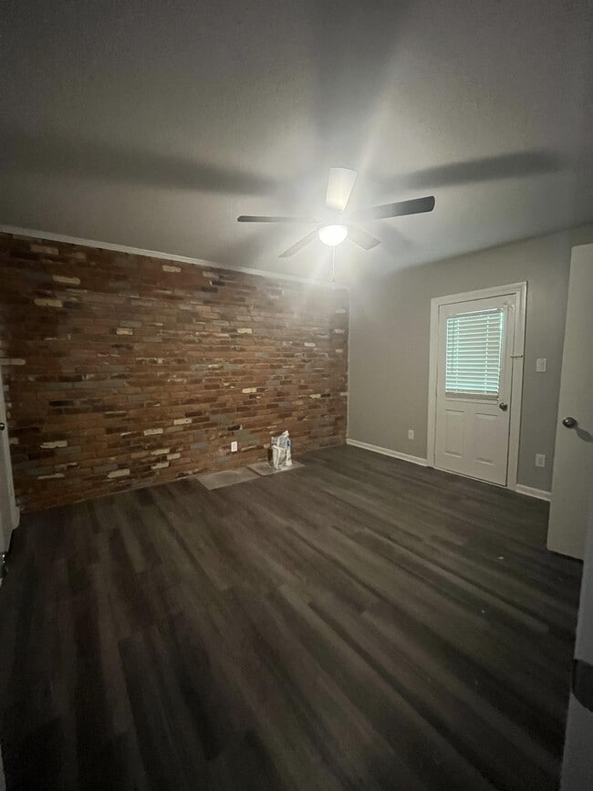 Photo - 356 S Cherry St