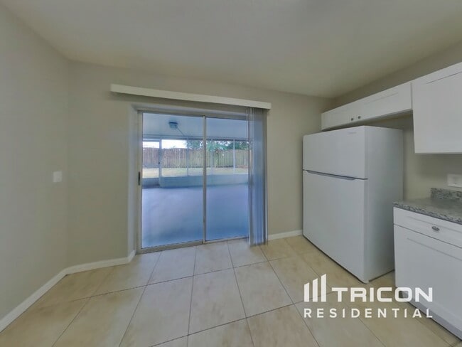 Photo - 10435 Blackmore Dr