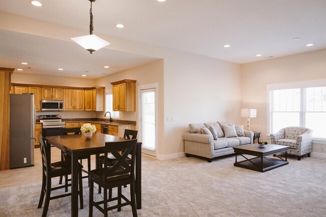 Photo - 3213 W Bartlett Dr
