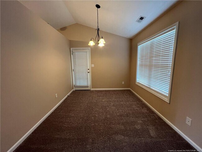 252 Belle Chase Dr