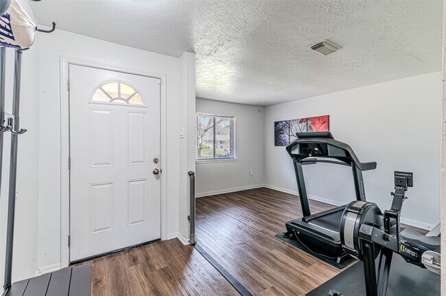 Photo - 4606 Fitzwater Dr