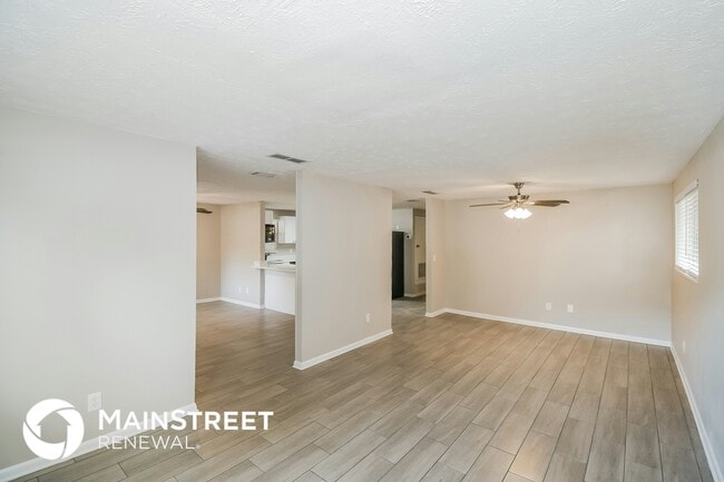 Photo - 4425 Jana Ln N